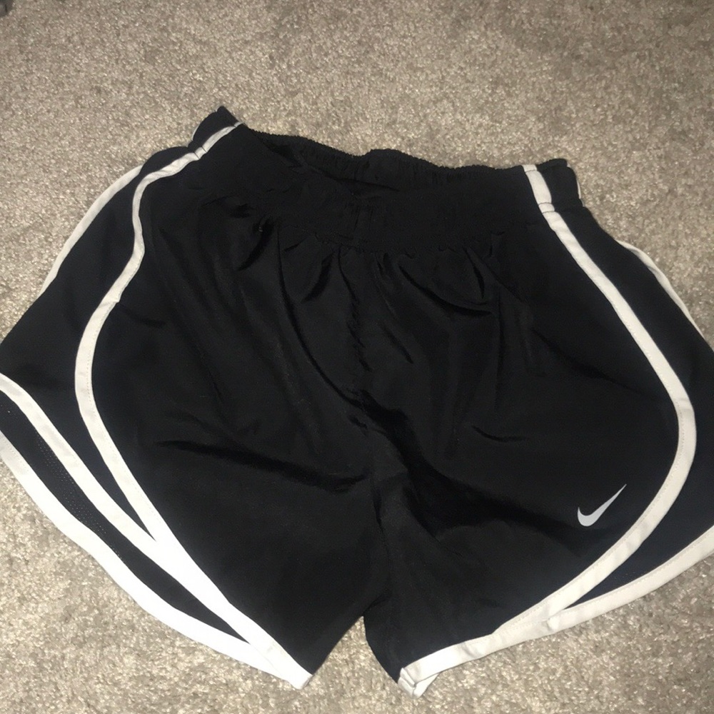 nike tempo running shorts